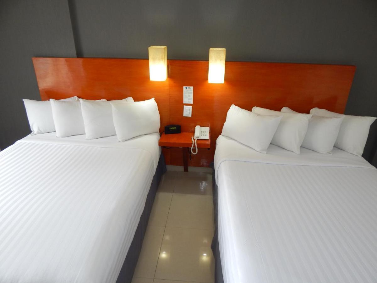 Gran Plaza Hotel